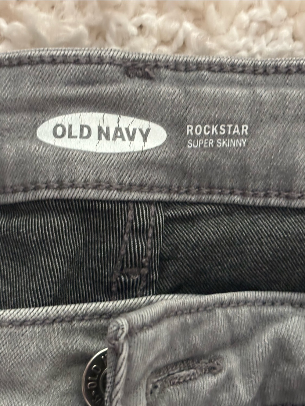 Old Navy Rockstar Super Skinny Women’s Jeans - Gray Size 12 Tall